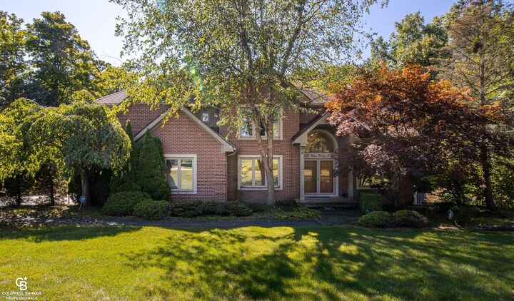 1057 Blue Ridge Circle  Clarkston MI 48348 photo