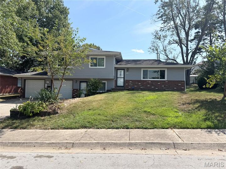 1104 E 9th Street  Rolla MO 65401 photo