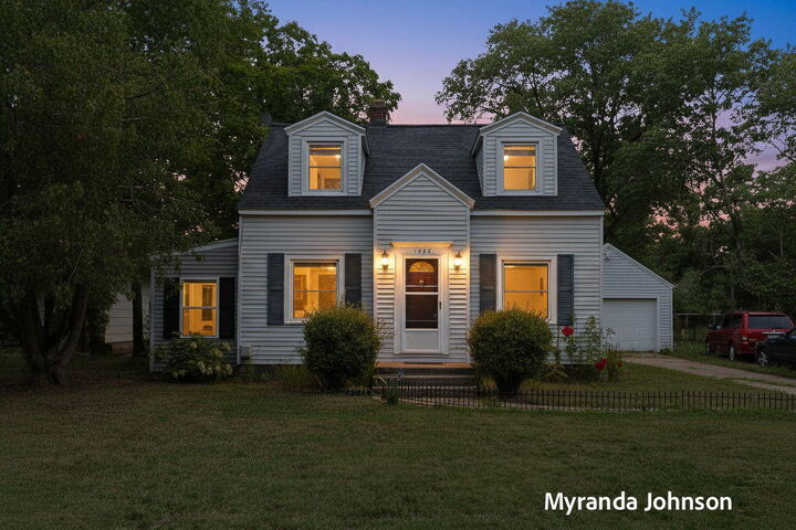 Property Photo: 1068 Englewood Avenue MI 49441