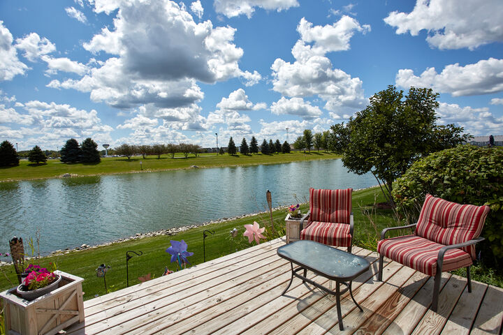 Property Photo: 1724 Waters Edge Drive IL 60447