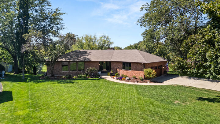 Property Photo: 338 Greenwood North IL 60115