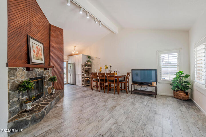Property Photo:  1917 Fitzgerald Road  CA 93065 