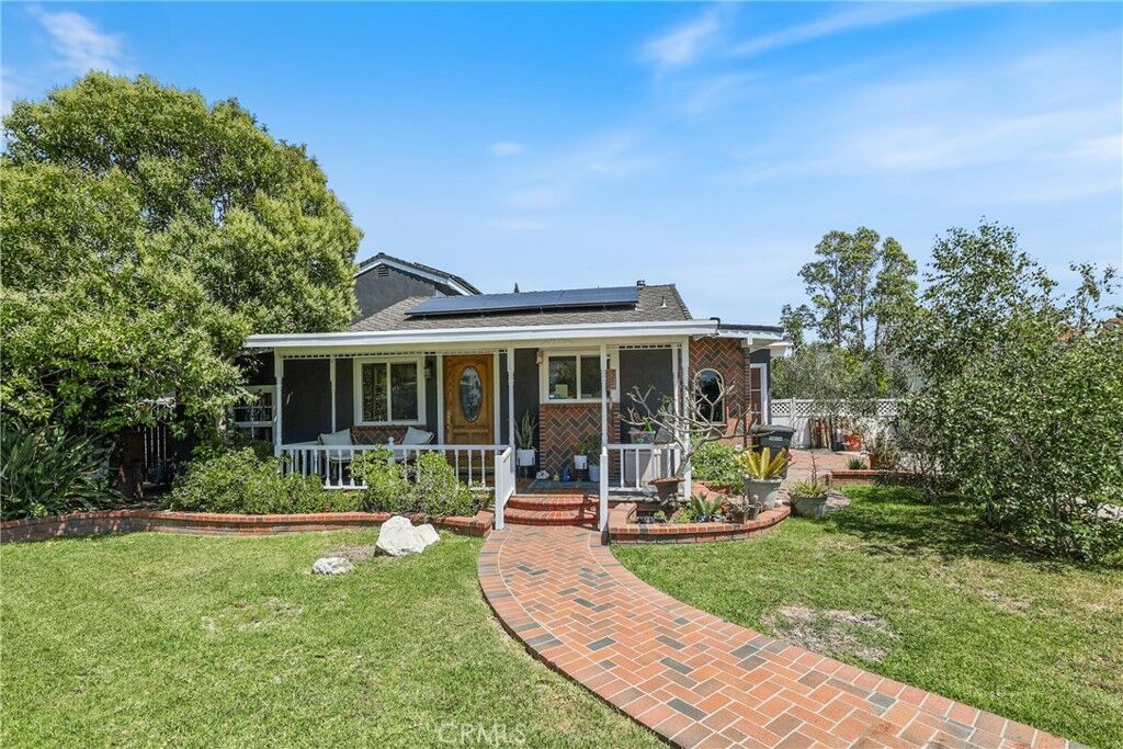 Property Photo: 2642 Westminster Place CA 92627