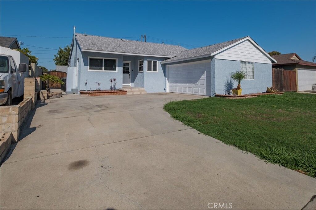 Property Photo: 12019 Busiris Ave CA 90650