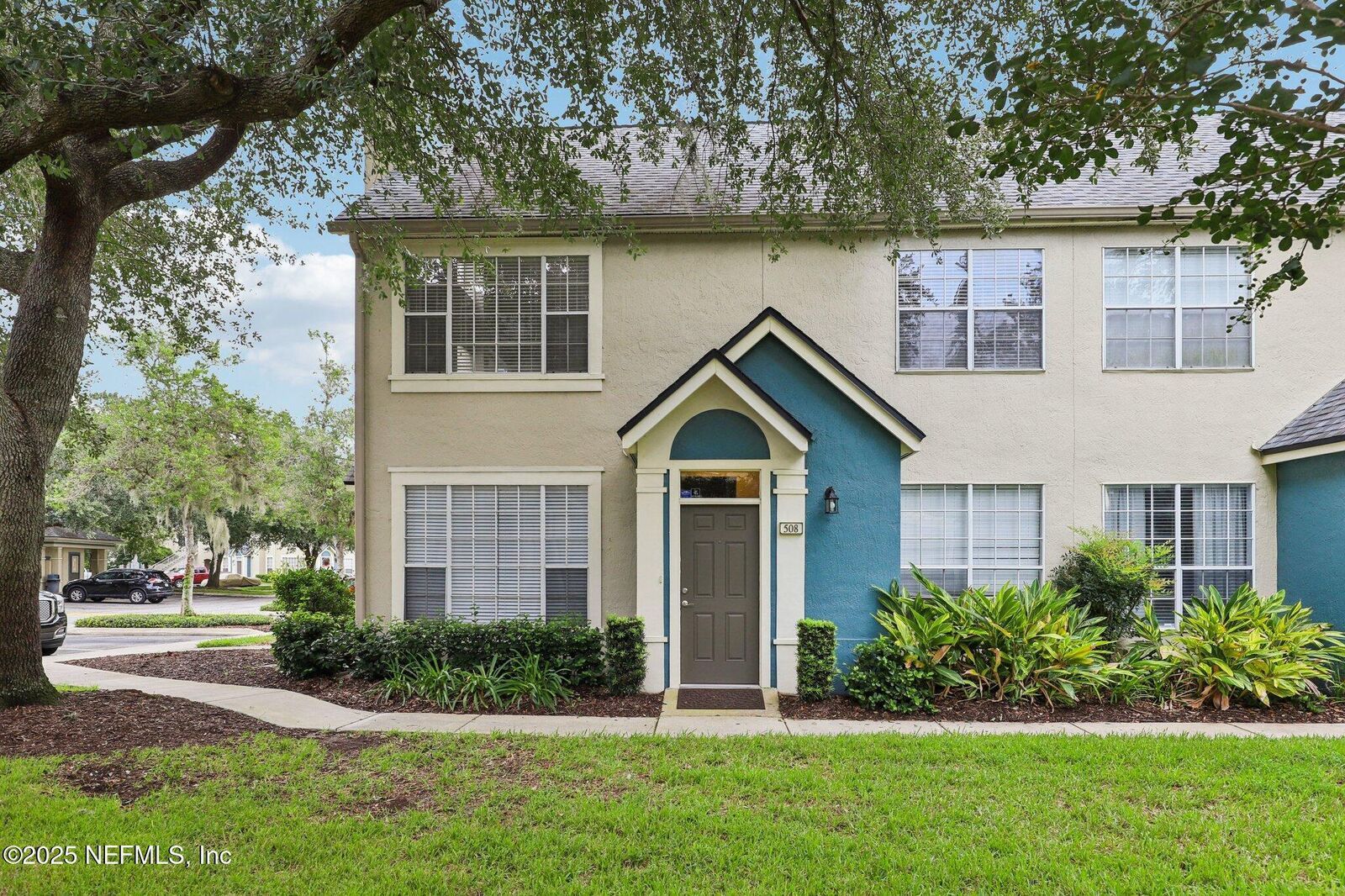 Property Photo: 13700 Richmond Park Drive 508 FL 32224