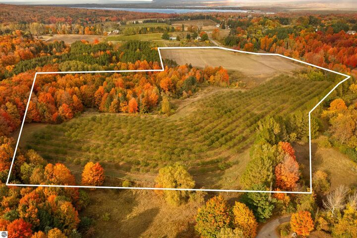 Property Photo:  1330 Eden Hill Road  MI 49617 
