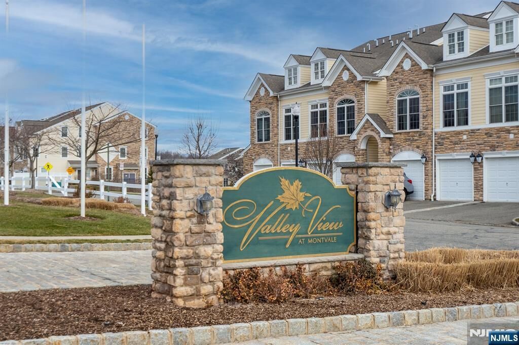 Property Photo: 6 Forshee Circle NJ 07645