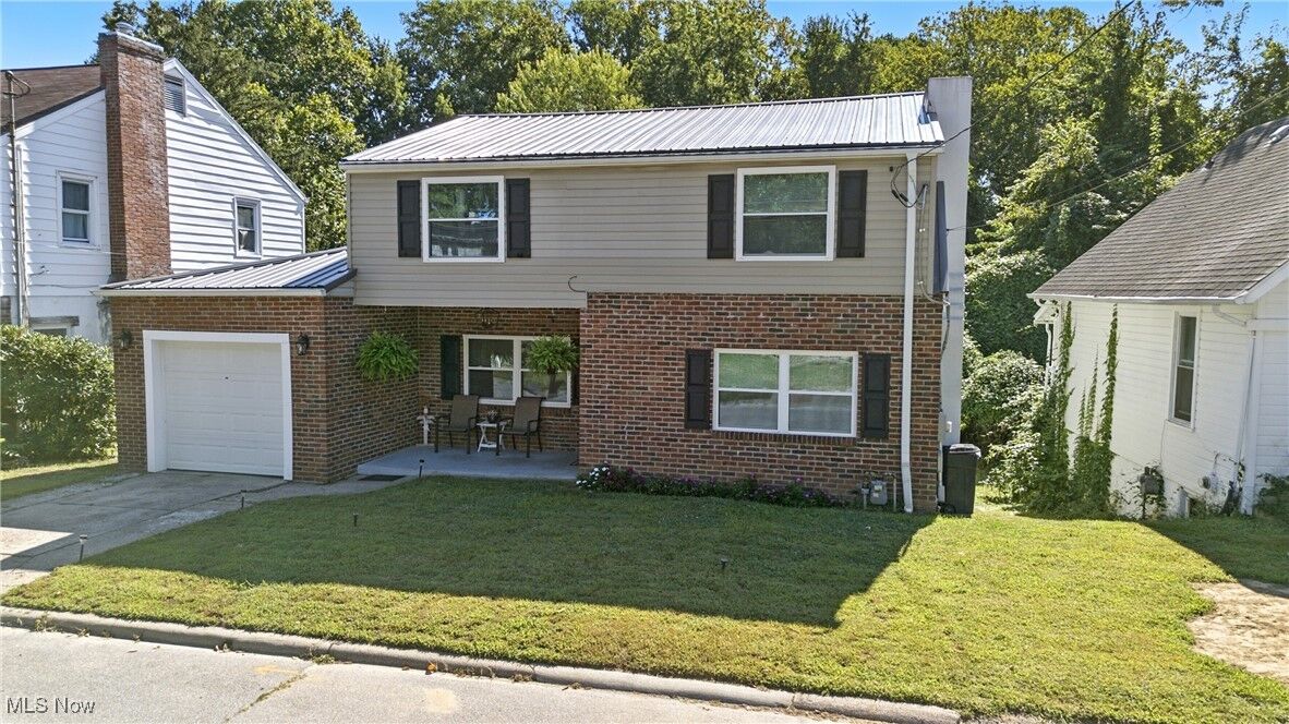 Property Photo: 2710 Linden Street WV 26104