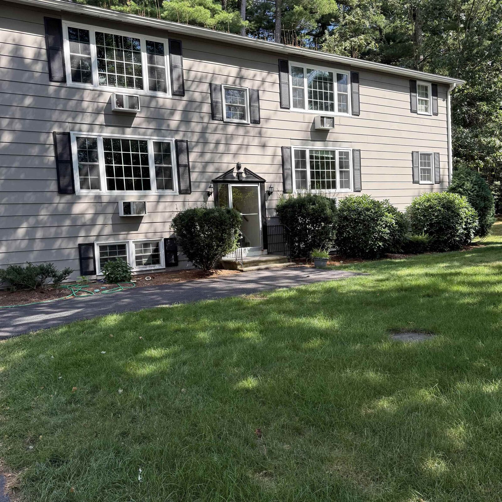 Property Photo: 50 N Main Street NH 03073