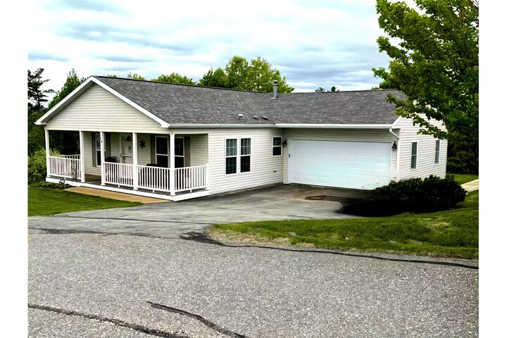 Property Photo: 18 Eagle Nest Drive NH 03253