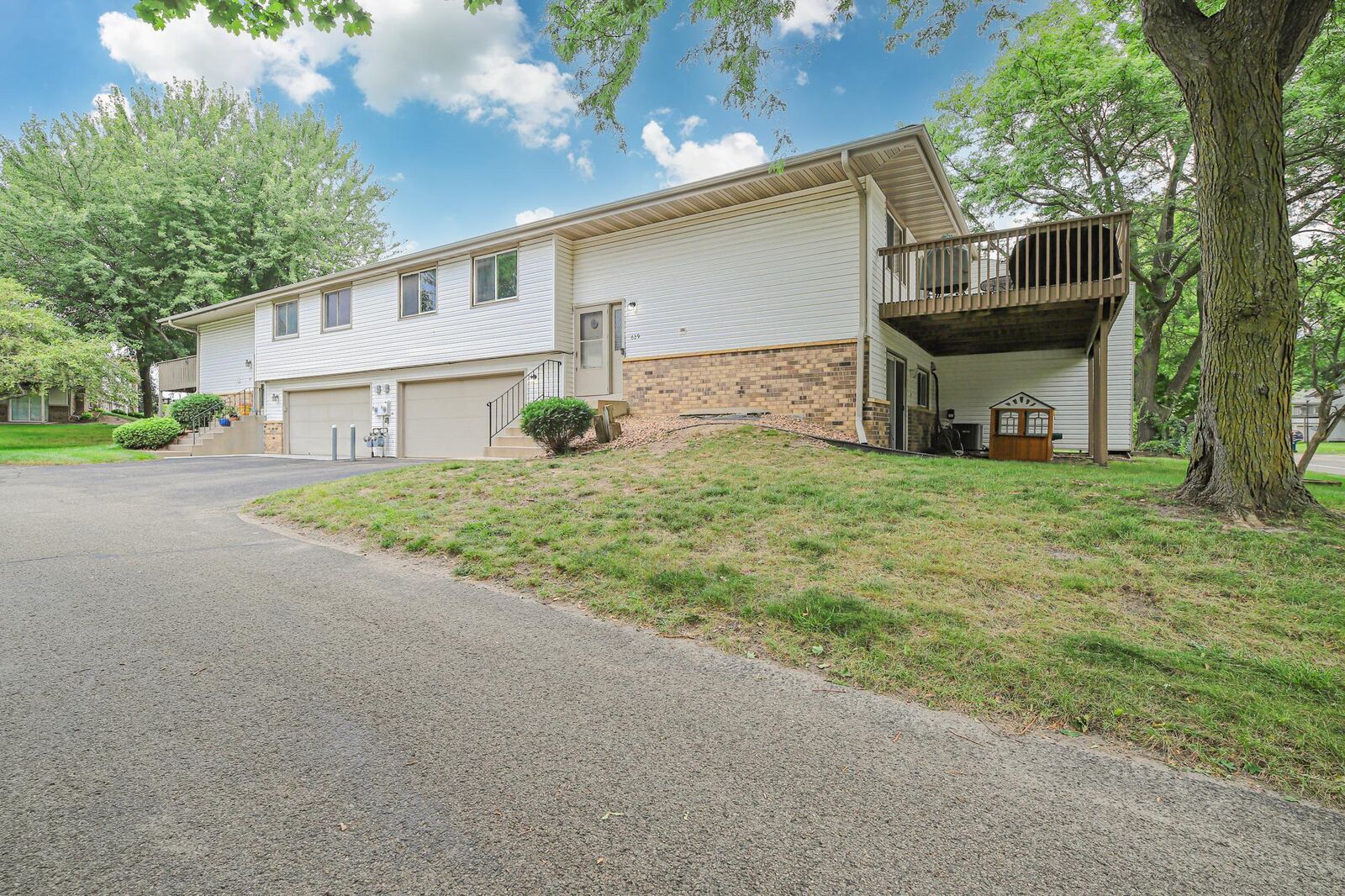 Property Photo:  629 E 143rd Street  MN 55337 