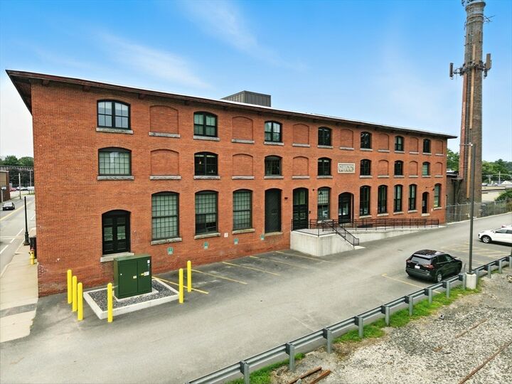 55 Sterling St 306  Clinton MA 01510 photo