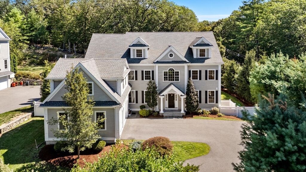 Property Photo: 1 Tricorne Rd MA 02421