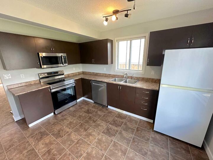Property Photo: 3 Good Crescent AB T4P 3N6