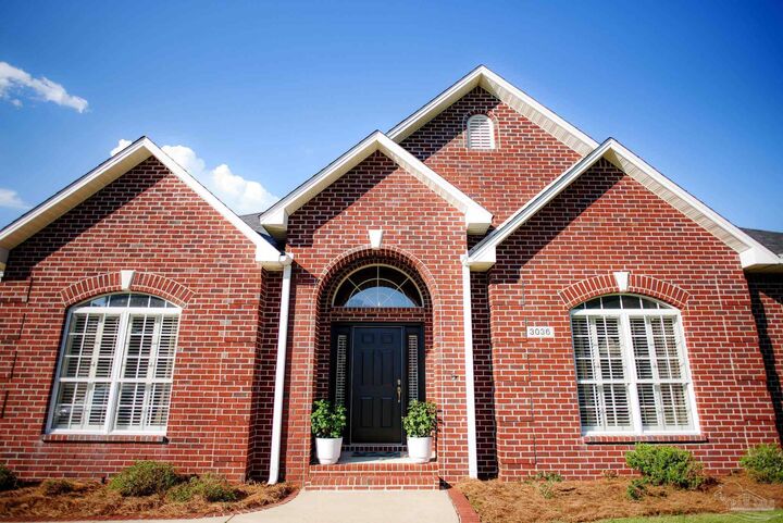 Property Photo:  3036 Knotty Pine Dr  FL 32505 