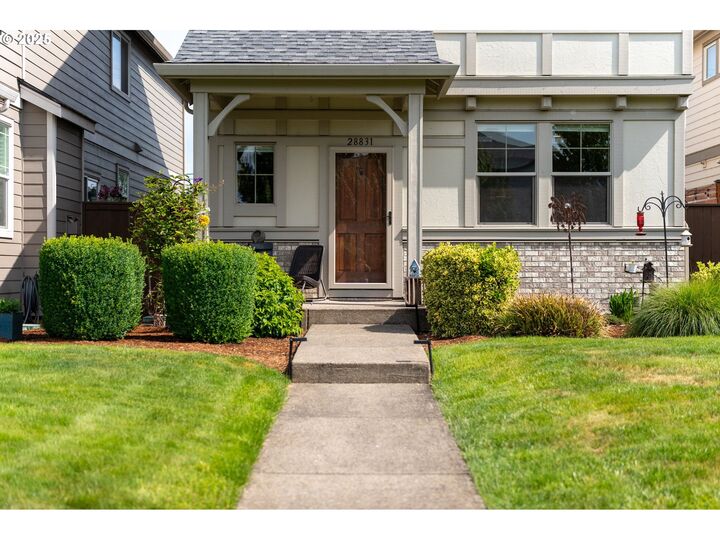 Property Photo: 28831 NW Keenon St OR 97133