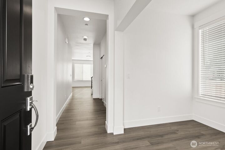 Property Photo:  14205  45th Avenue W  WA 98087 