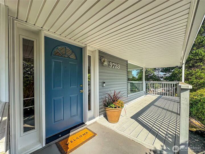 9733  51st Avenue S  Seattle WA 98118 photo