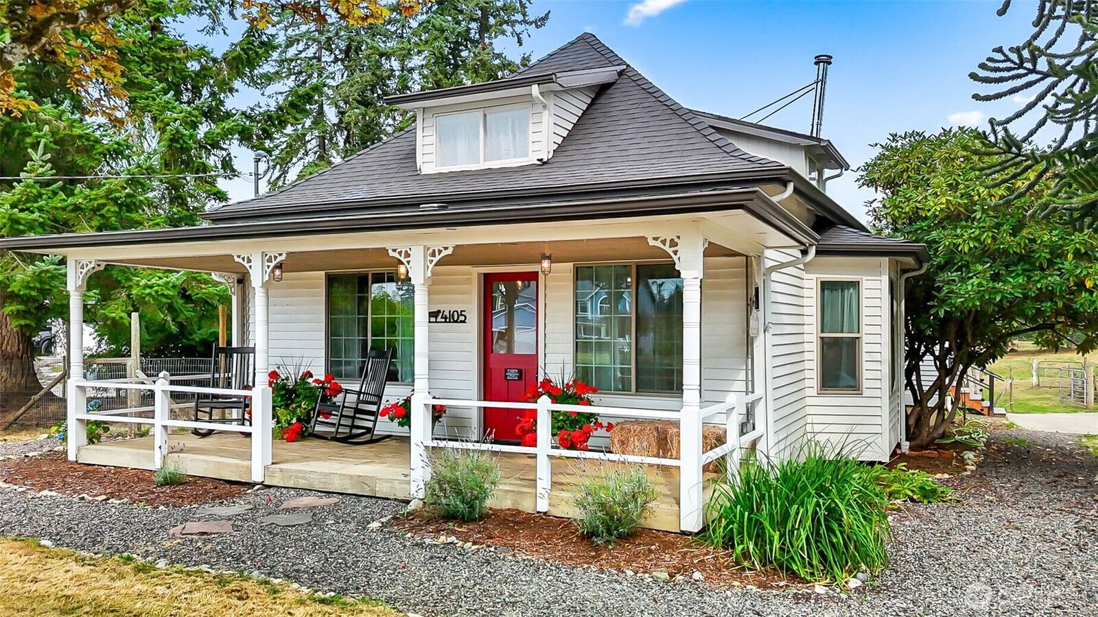 Property Photo: 4105 147th Avenue NE WA 98258