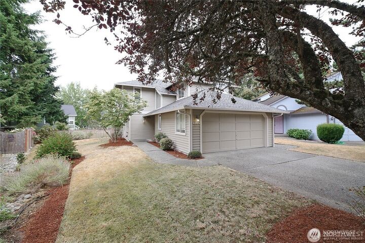 4204  243rd Place SE  Sammamish WA 98029 photo