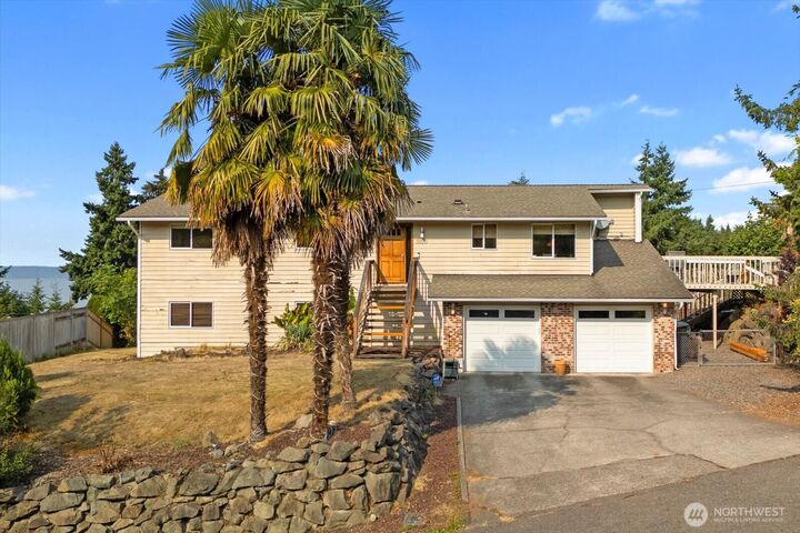 9100  Olympic View Drive  Edmonds WA 98026 photo