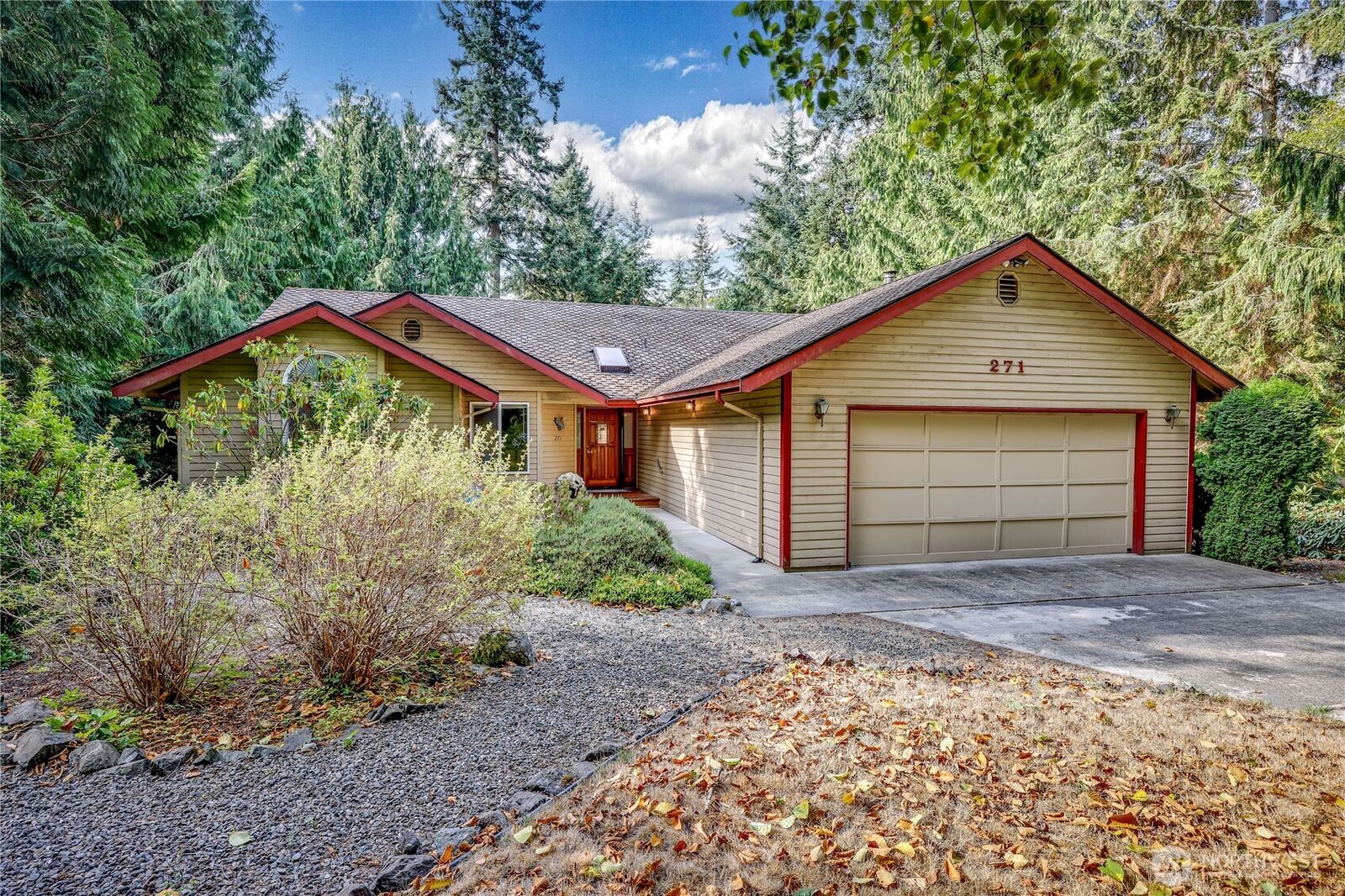 Property Photo: 271 Pinecrest Drive WA 98368