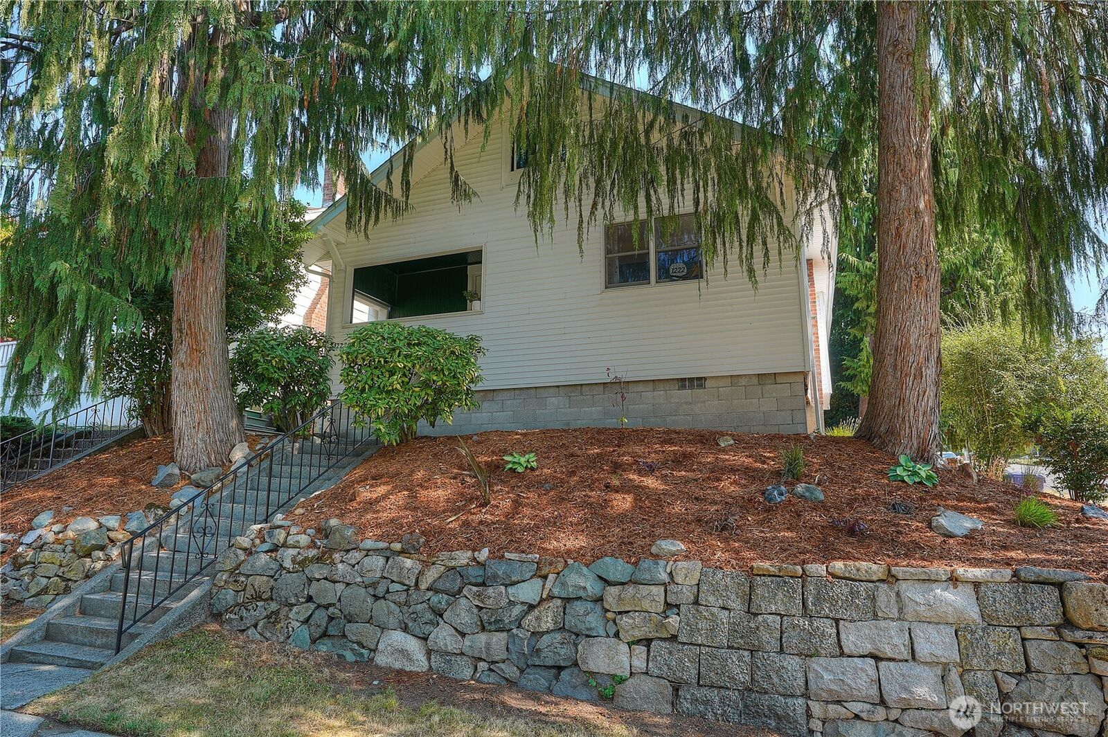 Property Photo:  1222 N 11th Street  WA 98403 