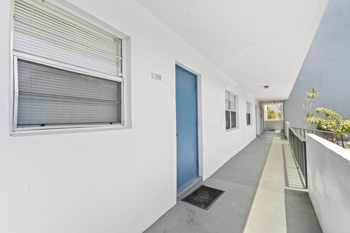 Property Photo:  1630 Embassy Drive 110  FL 33401 