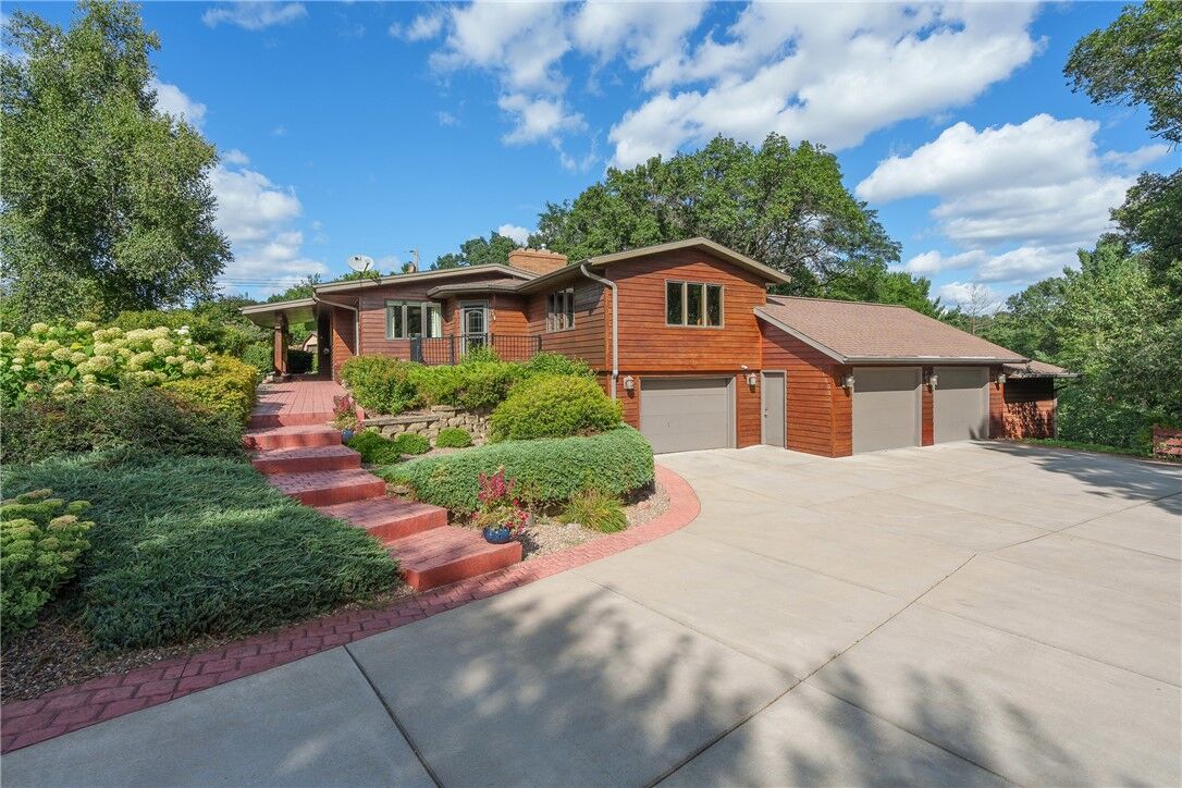 Property Photo:  2208 W Menomonie Street  WI 54703 