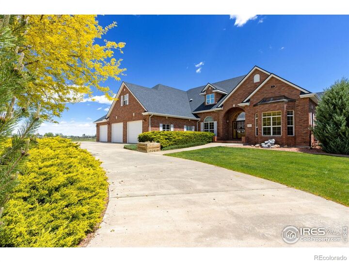 2366 Shoreside Drive  Berthoud CO 80513 photo