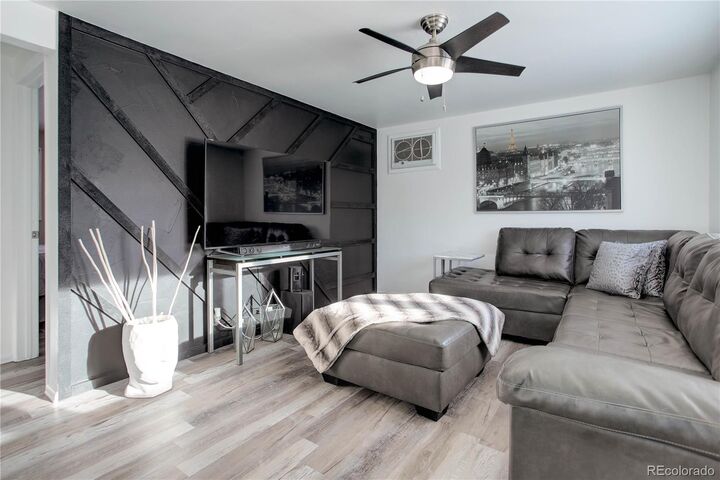 Property Photo: 3113 W Jefferson Avenue CO 80110