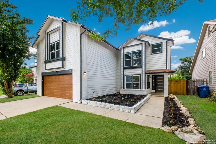 16738 Stoney Glade  San Antonio TX 78247 photo