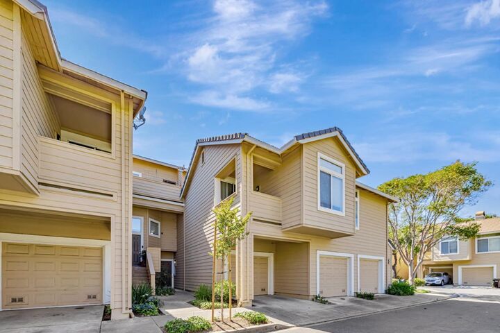 Property Photo: 5220 Fairbanks Common CA 94555