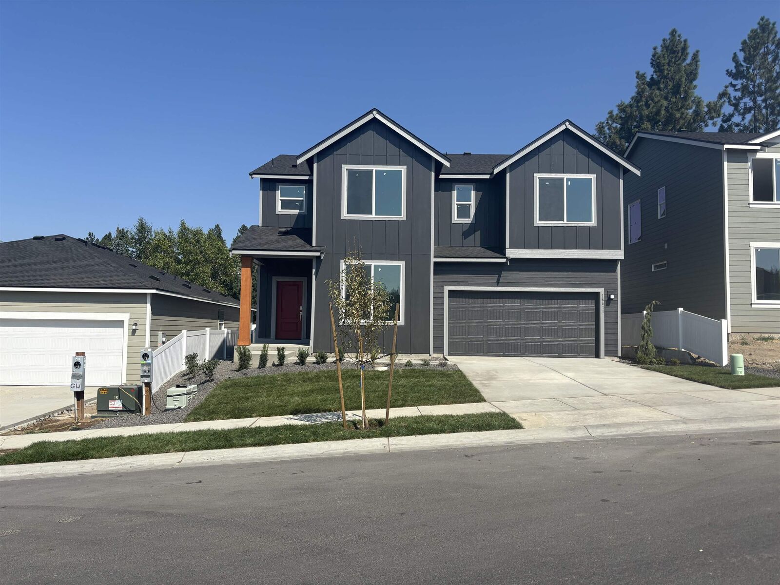 Property Photo: 16411 E 30th Ln WA 99037