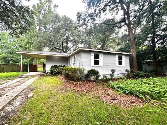 Property Photo:  217 Sinclair  FL 32312 
