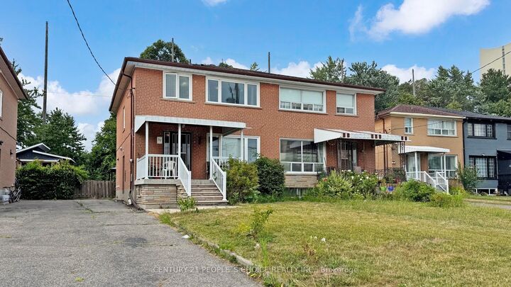 Property Photo:  37 Foxrun Avenue  ON M3L 1L9 