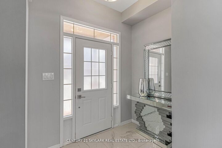 Property Photo:  13 Ledgerock Road  ON L6P 2L8 