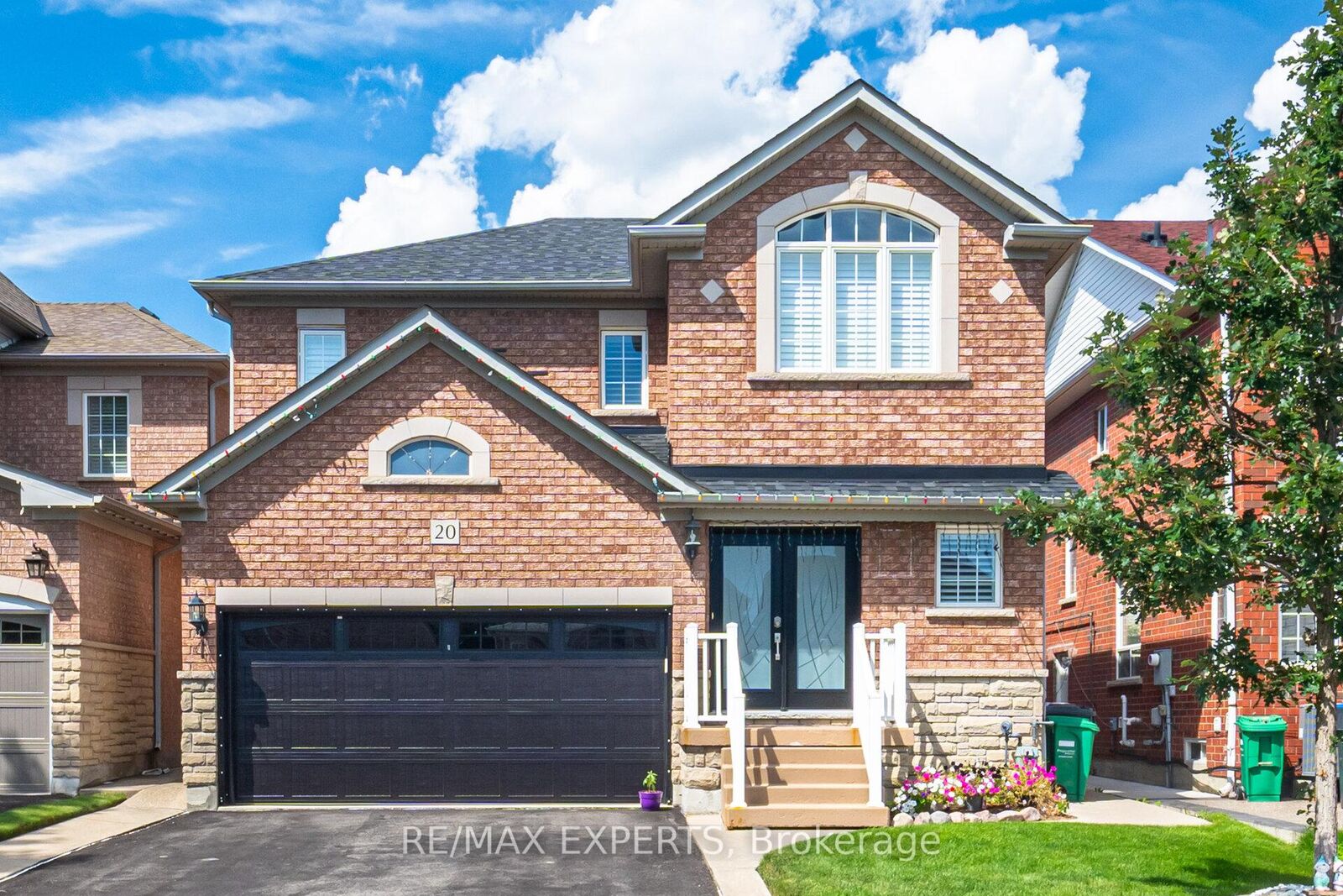 Property Photo:  20 Duffield Road  ON L7A 2P8 