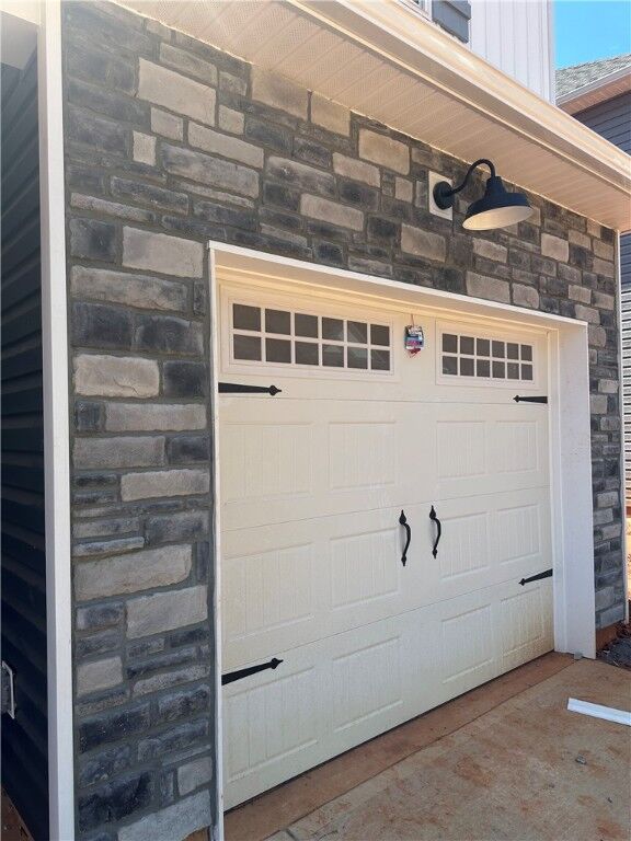Property Photo:  221 Brown Circle  SC 29642 