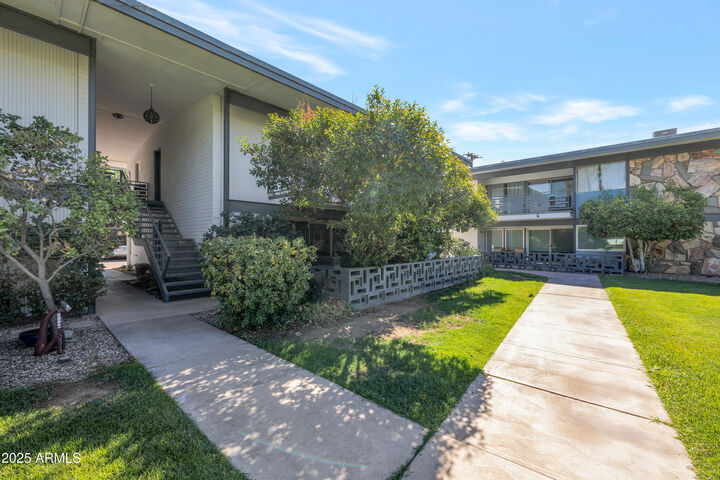 Property Photo:  5150 N 20th Street 214  AZ 85016