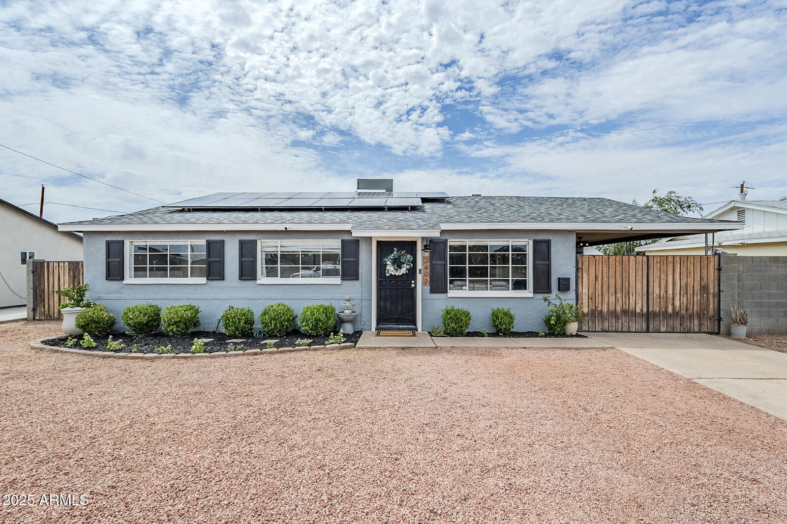 Property Photo: 3401 W Sweetwater Avenue AZ 85029
