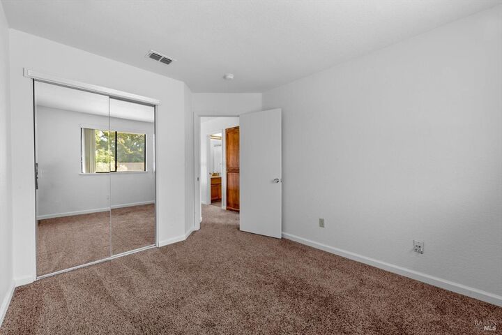 887 Sage Drive  Vacaville CA 95687 photo