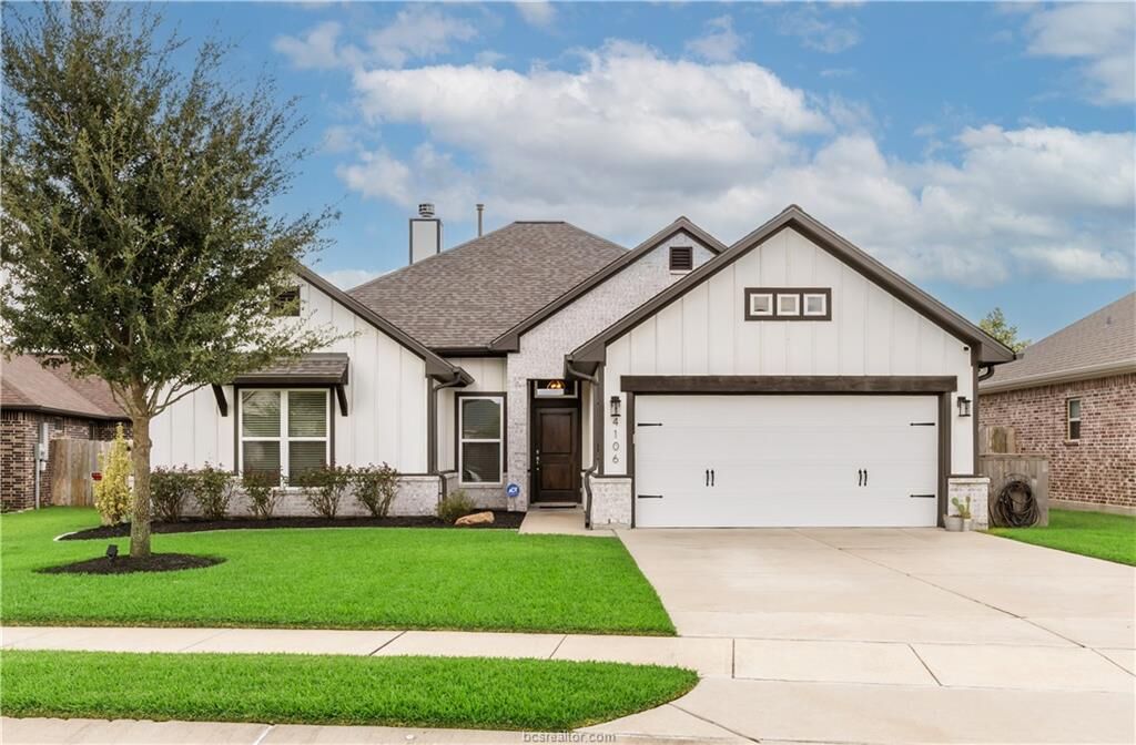Property Photo: 4106 Bison Bend Court TX 77845