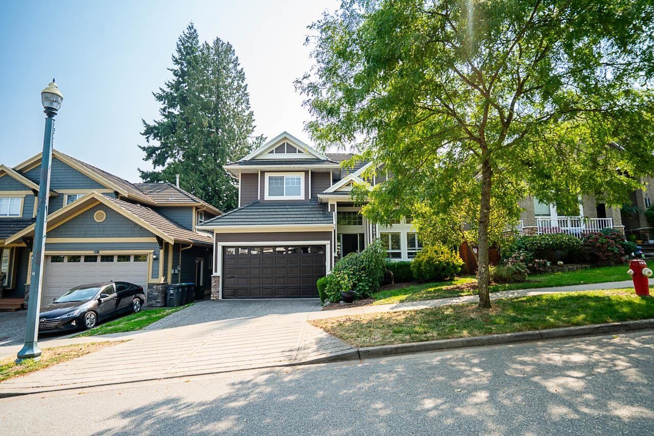 Property Photo: 14936 35 Avenue BC V3Z 0T4