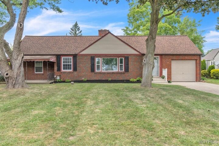 4420 Barton Road  Clarence NY 14031 photo