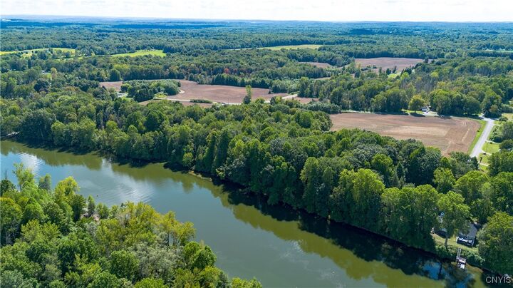 Property Photo: 36 Whitewood Tract NY 13135