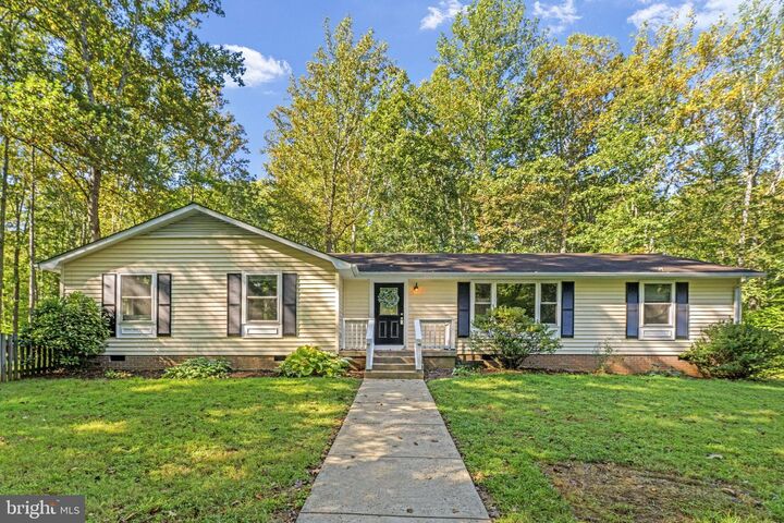 Property Photo: 11862 Bristersburg Road VA 22728