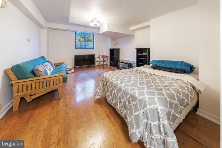 Property Photo:  3315 Wisconsin Avenue NW B1  DC 20016 