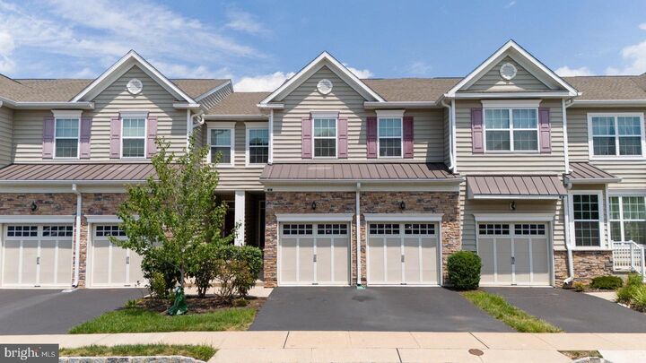 82 Autumn Lane  Skillman NJ 08558 photo