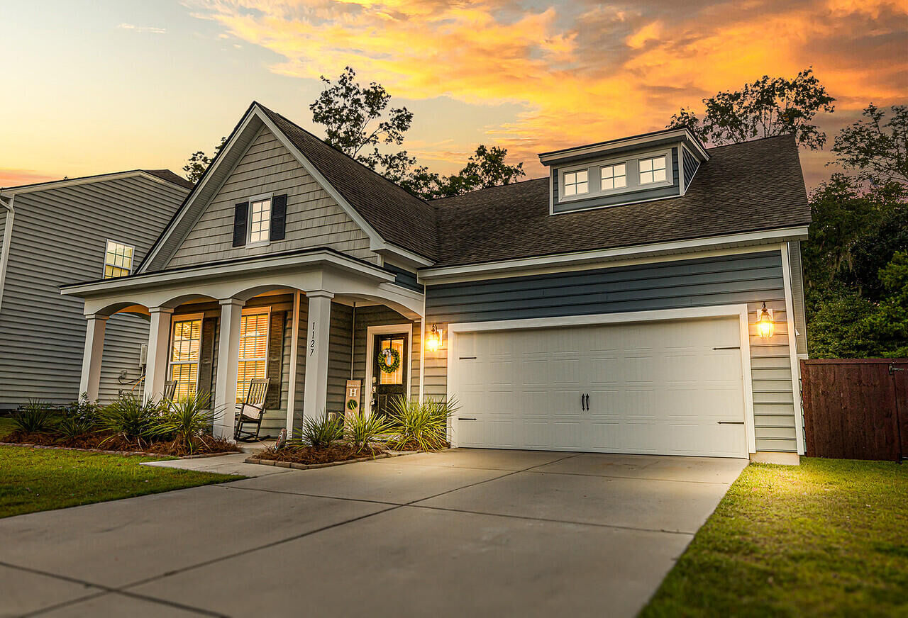 Property Photo:  1127 Mossy Rock Drive  SC 29485 